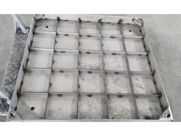 不锈钢隐形井盖